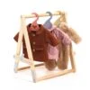DJECO Poppenkledingrek + Hangers 3 Jr+ 1 DJECO Poppenkledingrek + Hangers 3 Jr+ -Beste Speelgoed Winkel DJECOpoppenkledingrekDJ07861b