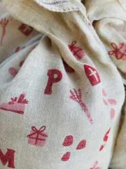 Jute Zak Sinterklaas 60 X 110 Prinses Máxima Centrum Foundation 8 Jute Zak Sinterklaas 60 X 110 Prinses Máxima Centrum Foundation -Beste Speelgoed Winkel JutezakSinterklaas60x110PrinsesMaximaCentrumFoundationc