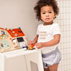 Lilliputiens Activiteitenpaneel Boerderij 9 M+ -Beste Speelgoed Winkel lilliputiens activiteitenbord boerderij 83179d
