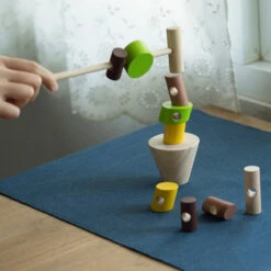 Plan Toys Stapel En Rijgspel 3 Jr+ 14 Plan Toys Stapel En Rijgspel 3 Jr+ -Beste Speelgoed Winkel plan toys houten stapel en rijgspel 4638i